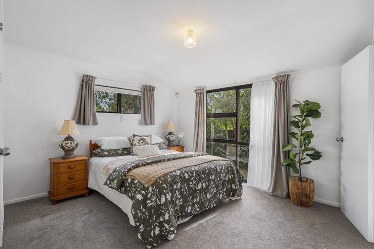 Photo of property in 39a Minaret Drive, Bucklands Beach, Auckland, 2014