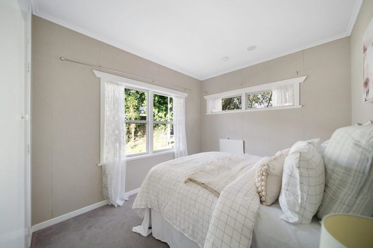 Photo of property in 16 Red Hill Road, Red Hill, Papakura, 2110