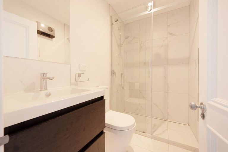 Photo of property in 25u4 Thane Road, Roseneath, Wellington, 6011