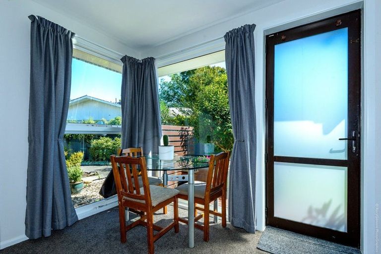 Photo of property in 2/118 Geraldine Street, Edgeware, Christchurch, 8013