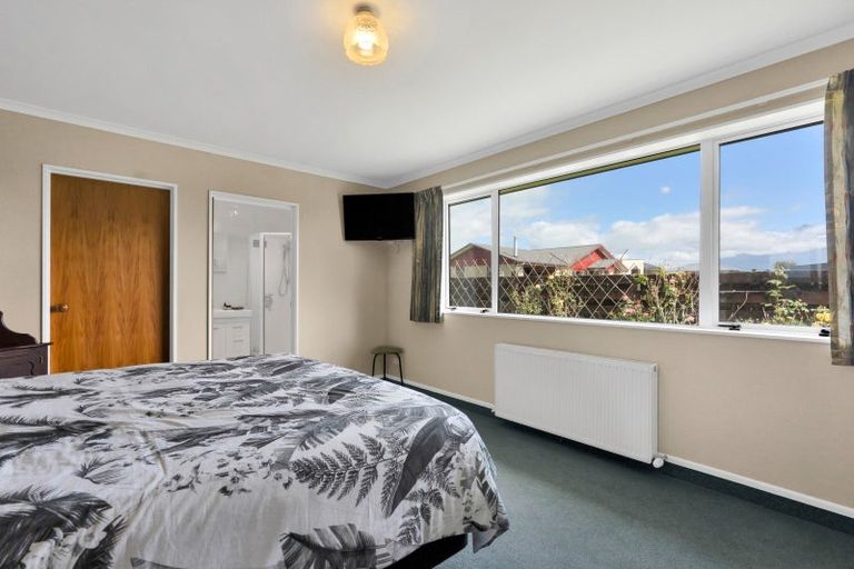 Photo of property in 227 Pembroke Road, Pembroke, Stratford, 4391