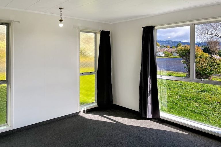 Photo of property in 1 Kylemore Place, Te Puke, 3119