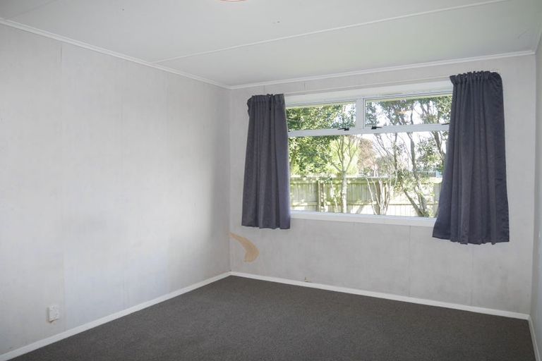 Photo of property in 66 Makarini Street, Paraparaumu, 5032