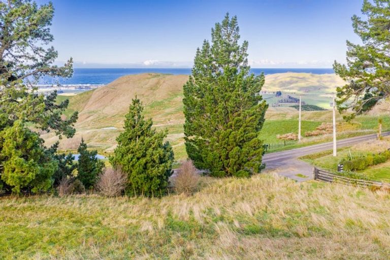 Photo of property in 638 Old Hill Road, Porangahau, 4291