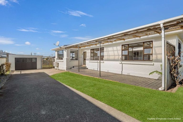 Photo of property in 23 Glendale Crescent, Holmes Hill, Oamaru, 9401