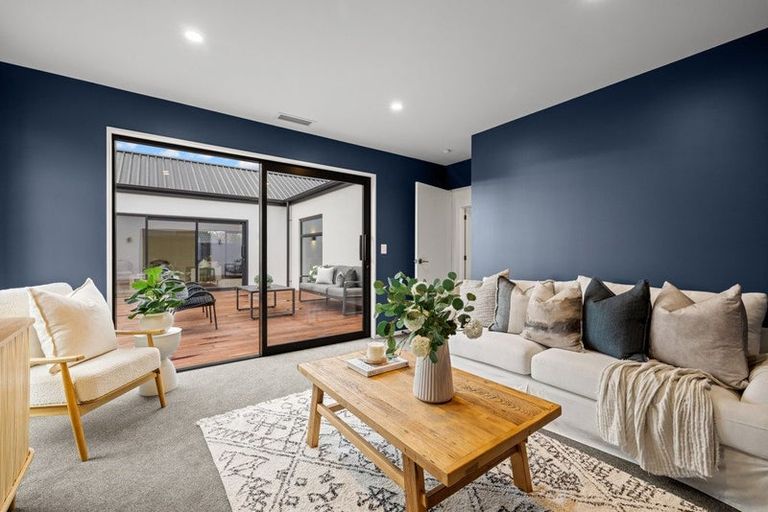 Photo of property in 25 Kakatai Place, North New Brighton, 8083