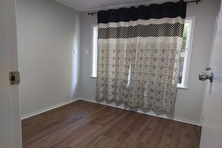 Photo of property in 38 Eddowes Street, Manurewa, Auckland, 2102