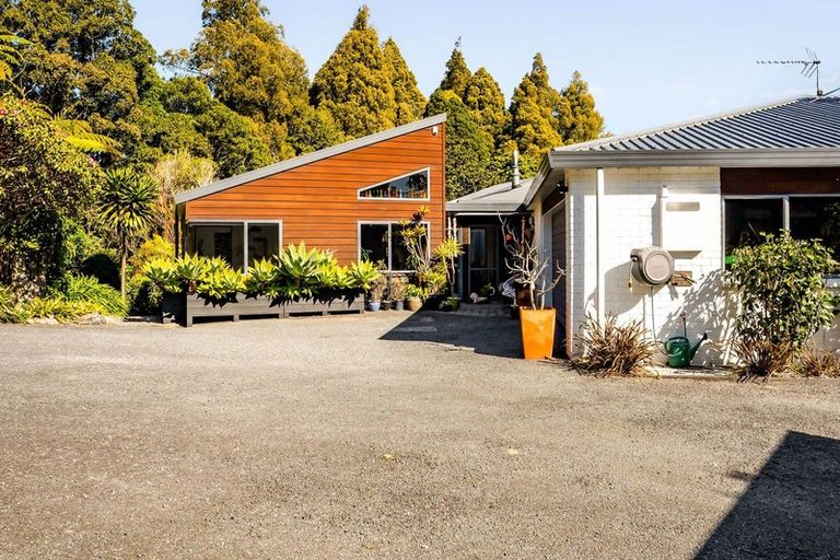 Photo of property in 45a Karina Road, Merrilands, New Plymouth, 4312