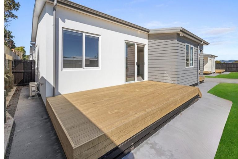 Photo of property in 63 Riley Crescent, Papamoa Beach, 3118