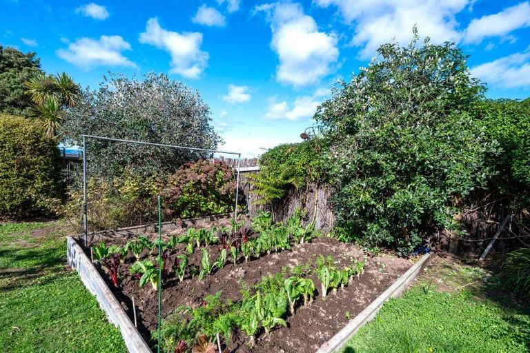 Photo of property in 7 Brunette Drive, Acacia Bay, Taupo, 3330