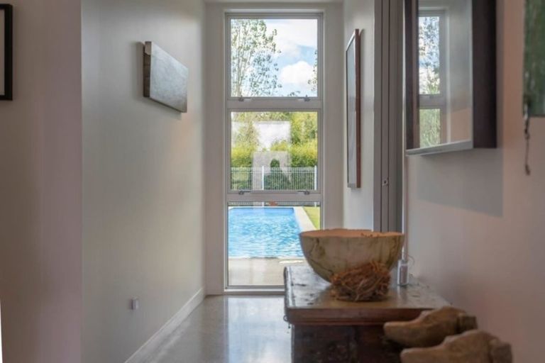 Photo of property in 3 Eagle Place, Martinborough, 5711