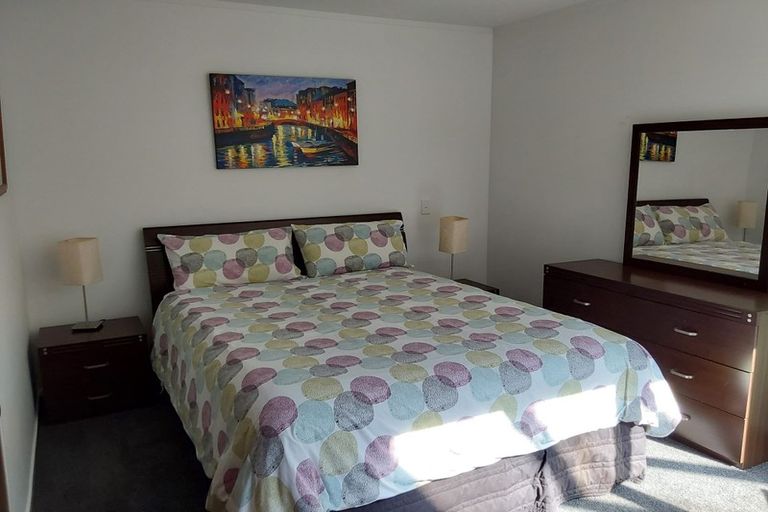 Photo of property in 27 Delamare Road, St Andrews, Hamilton, 3200