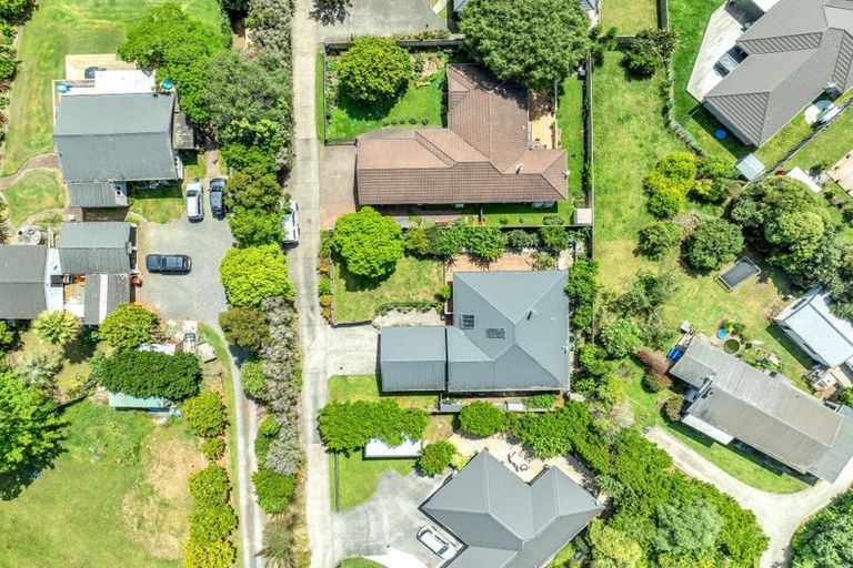 Photo of property in 104a Awaroa Road, Helensville, 0800