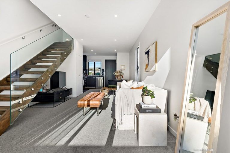 Photo of property in 20u6 Trent Street, Island Bay, Wellington, 6023