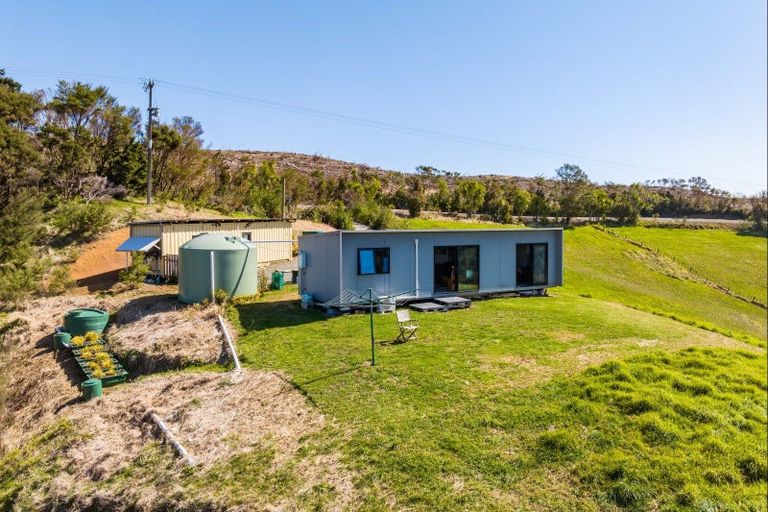 Photo of property in 60 Summer Road, Tinopai, Matakohe, 0593