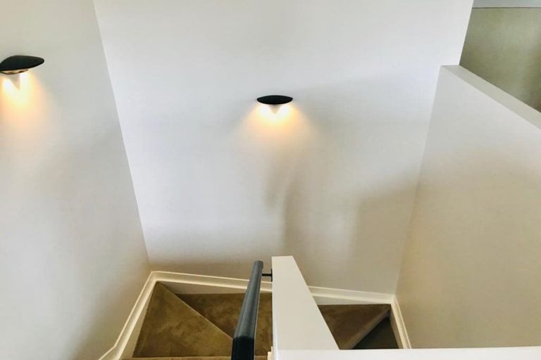 Photo of property in 61 Kirikiri Drive, Papakura, 2110