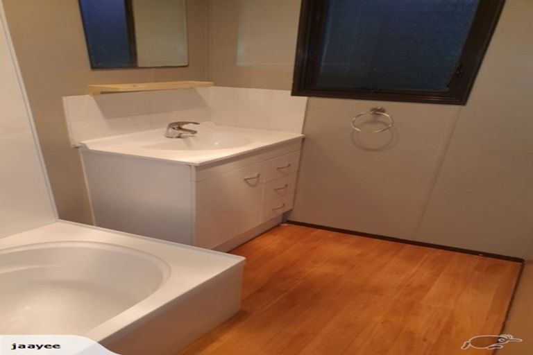 Photo of property in 342c/1 Royal Road, Massey, Auckland, 0614