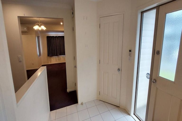 Photo of property in 72a Sheridan Terrace, Johnsonville, Wellington, 6037