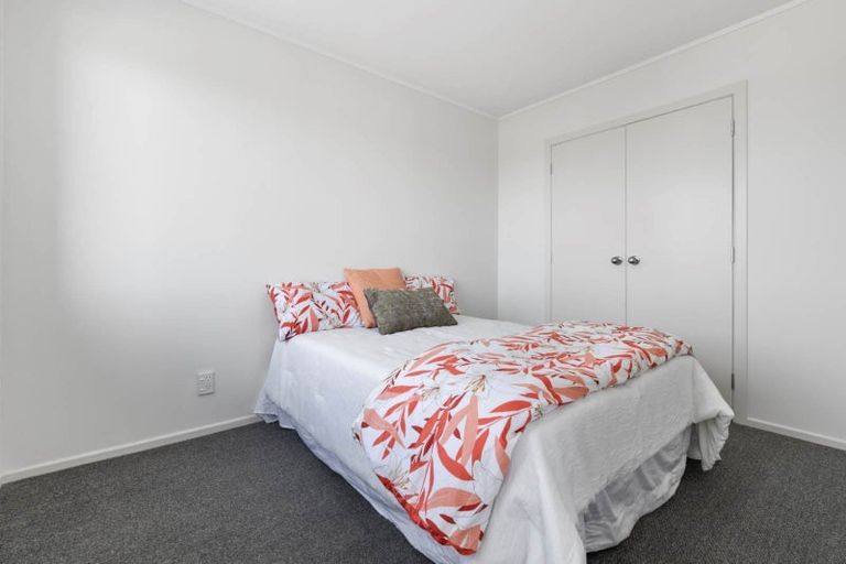 Photo of property in 11 Paul Place, Pakuranga, Auckland, 2010