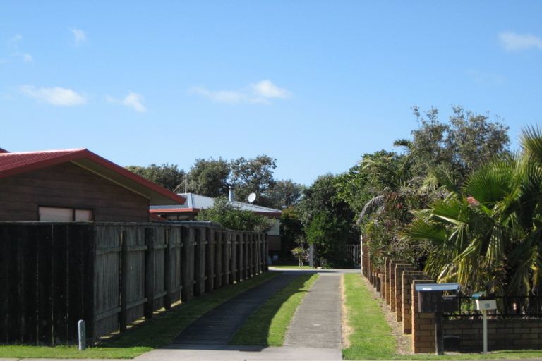 Photo of property in 33 Fishermans Drive, Coastlands, Whakatane, 3120