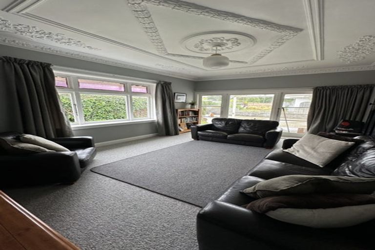 Photo of property in 23 Brightwater Terrace, Terrace End, Palmerston North, 4410