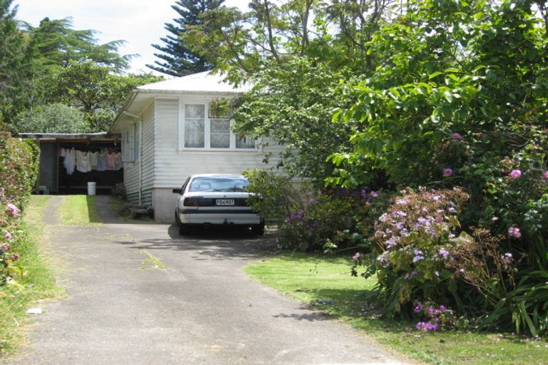 Photo of property in 36 Mountain Road, Mangere Bridge, Auckland, 2022