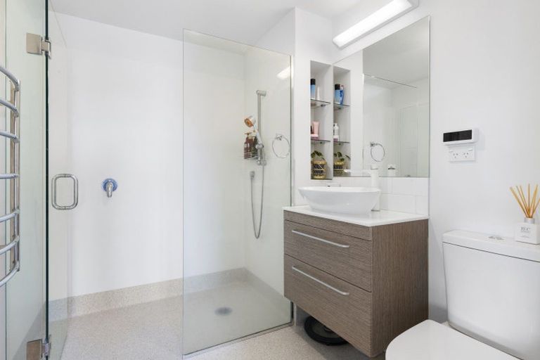 Photo of property in 103/104 Edinburgh Street, Pukekohe, 2120