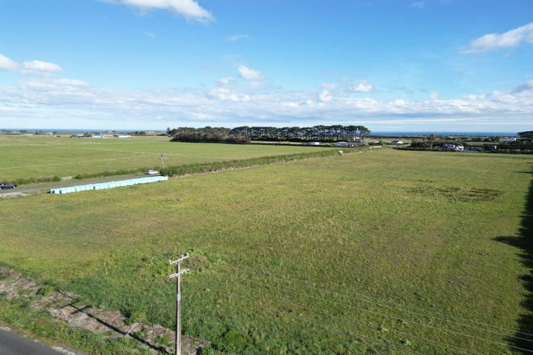 Photo of property in 6 Mcalpine Road, Hawera, 4672