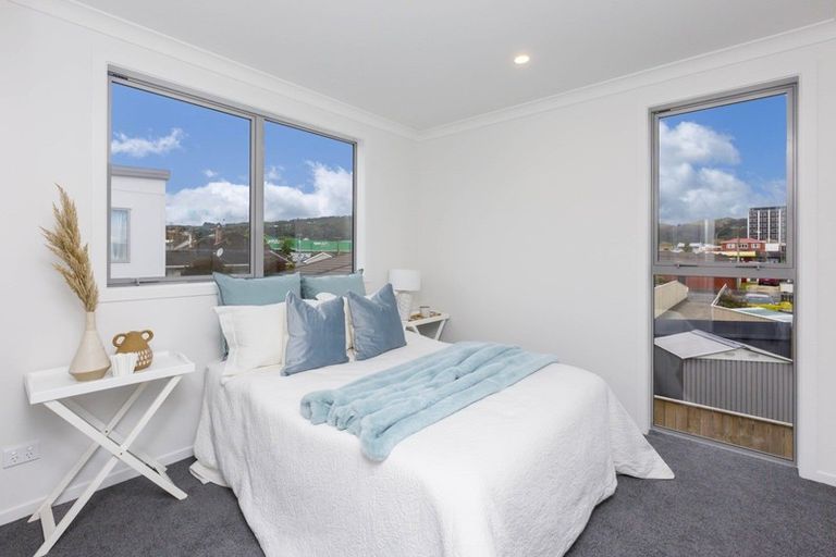 Photo of property in 44c Pine Avenue, Upper Hutt Central, Upper Hutt, 5018