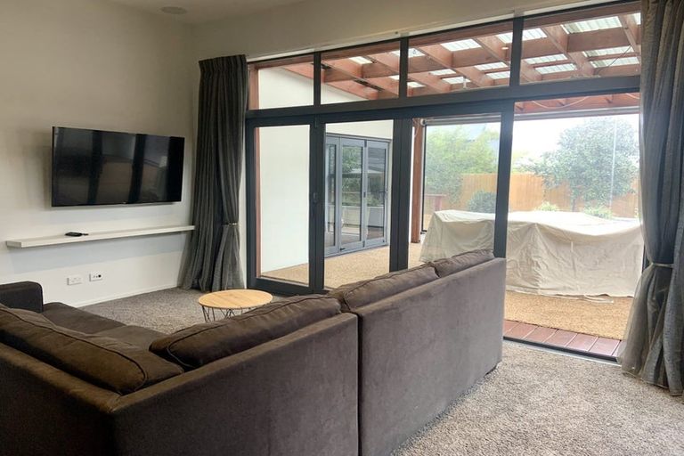 Photo of property in 72a Ottawa Road, Wainoni, Christchurch, 8061