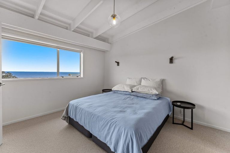 Photo of property in 43 Cumberland Street, Leigh, 0985