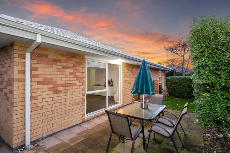 Photo of property in 21 Dampier Street, Woolston, Christchurch, 8023