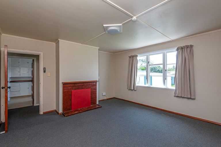 Photo of property in 33 Rangiora Avenue, Roslyn, Palmerston North, 4414