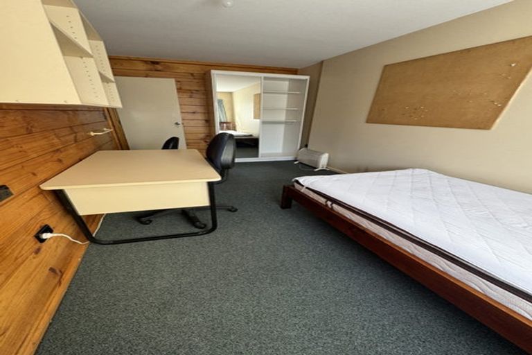 Photo of property in Te Awhina Apartments, 22u5 Sussex Street, Mount Cook, Wellington, 6021