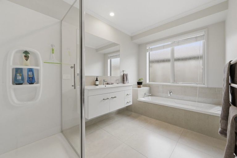 Photo of property in 39 Materawaho Way, Pyes Pa, Tauranga, 3112