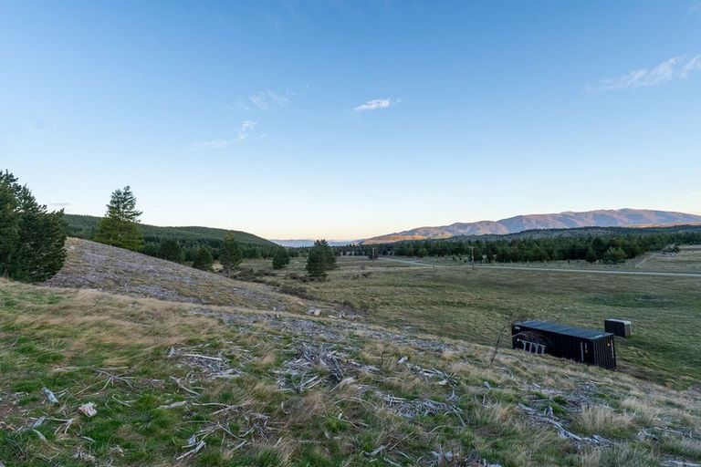 Photo of property in 595 Manuka Terrace, Ben Ohau, Twizel, 7999