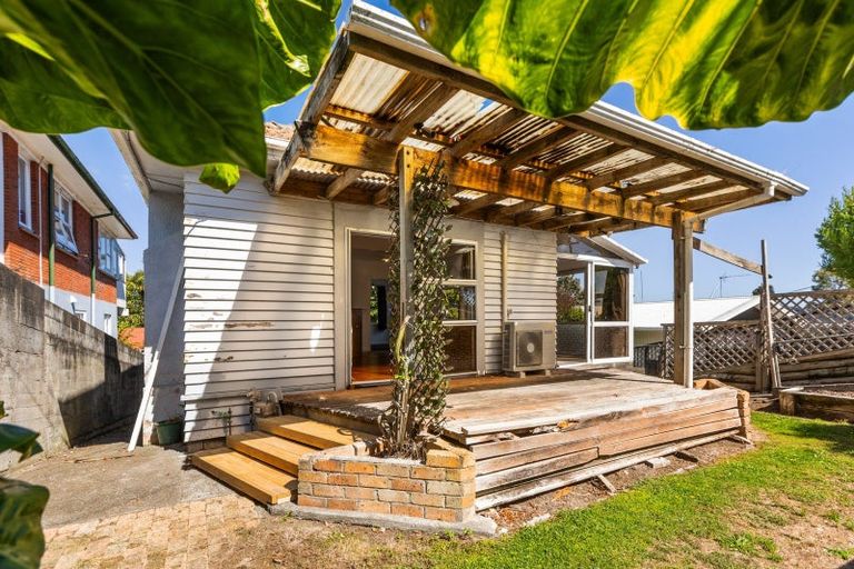 Photo of property in 84 Mill Road, Lower Vogeltown, New Plymouth, 4310