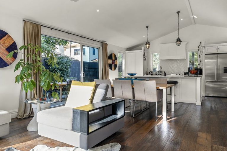 Photo of property in 20 Santa Cruz Drive, Papamoa Beach, Papamoa, 3118