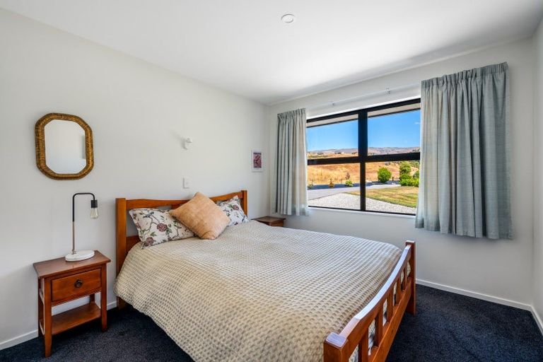 Photo of property in 65 Kelliher Drive, Wanaka, 9305