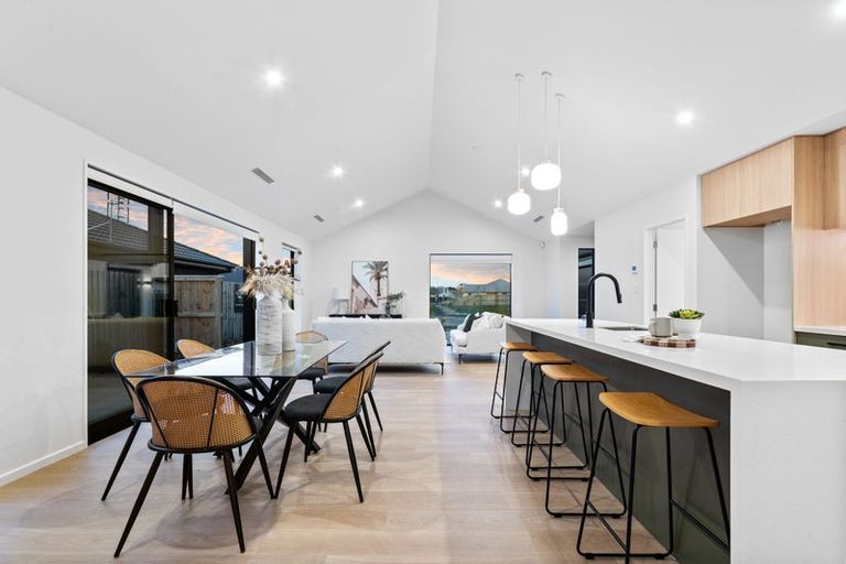 Photo of property in 110 Aviemore Drive, Marshland, Christchurch, 8083