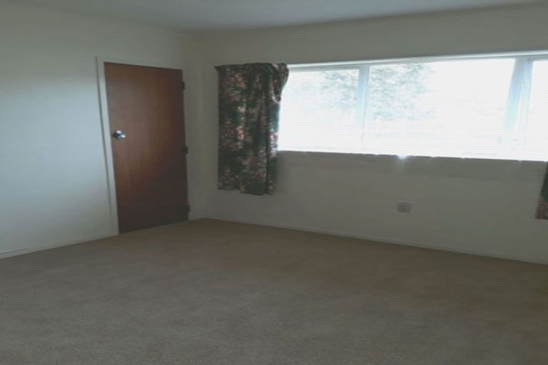 Photo of property in 6b Kent Street, Waiuku, 2123