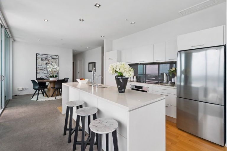 Photo of property in Sentinel Apartments, 1904/3 Northcroft Street, Takapuna, Auckland, 0622