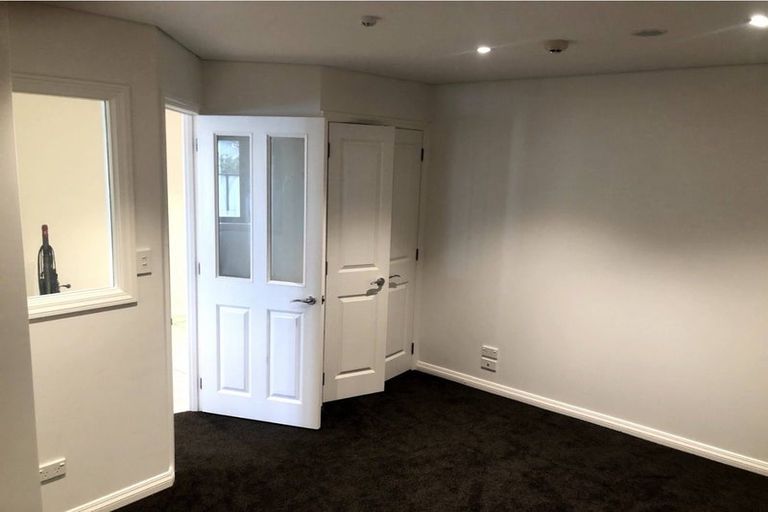 Photo of property in 3/8 Rugby Road, Birkenhead, Auckland, 0626