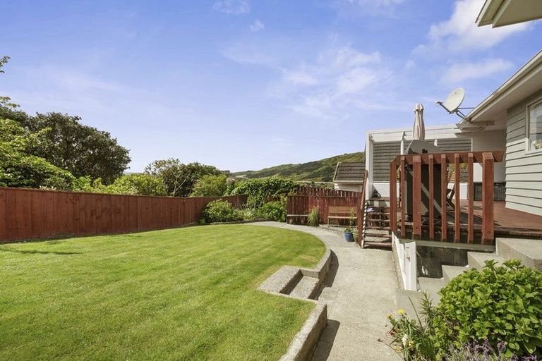 Photo of property in 30 Turriff Crescent, Tawa, Wellington, 5028