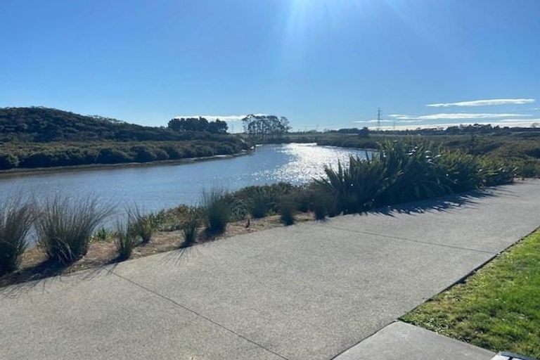 Photo of property in 9a Ata Road, Karaka, Papakura, 2113