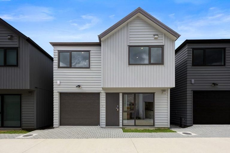 Photo of property in 58c Fitzherbert Avenue, West Harbour, Auckland, 0618