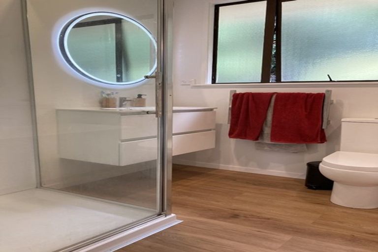 Photo of property in 1/231 Don Buck Road, Massey, Auckland, 0614