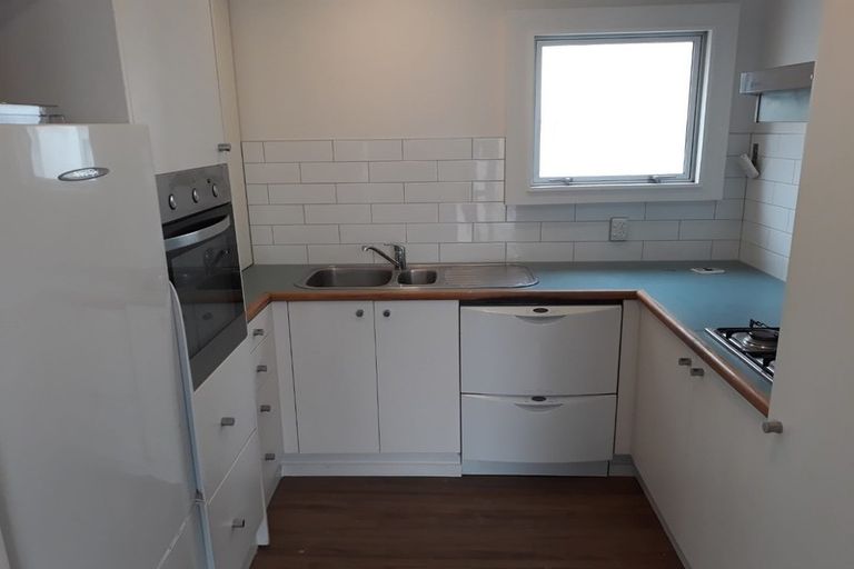 Photo of property in 44g Chester Street West, Christchurch Central, Christchurch, 8013