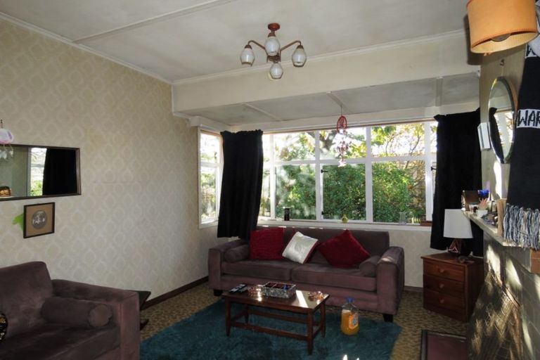 Photo of property in 19 Russell Street, Westport, 7825