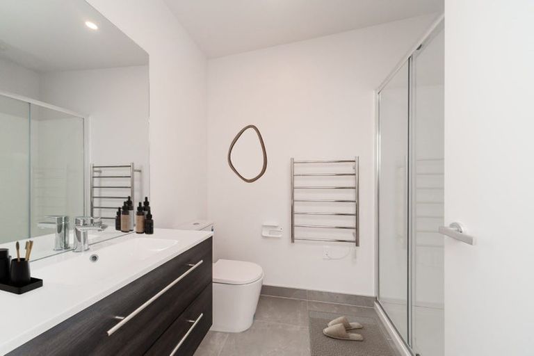 Photo of property in 6 Kamahi Place, Paraparaumu, 5032